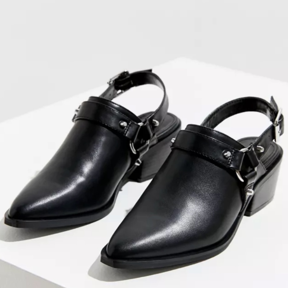 Urban Outfitters Willa Harness Mule